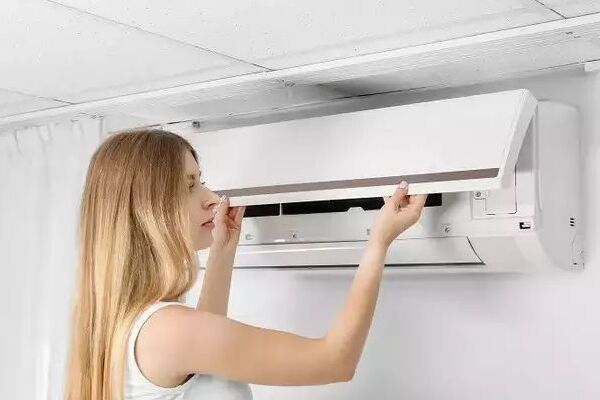 AC ducts are responsible for distributing cooled… (1)